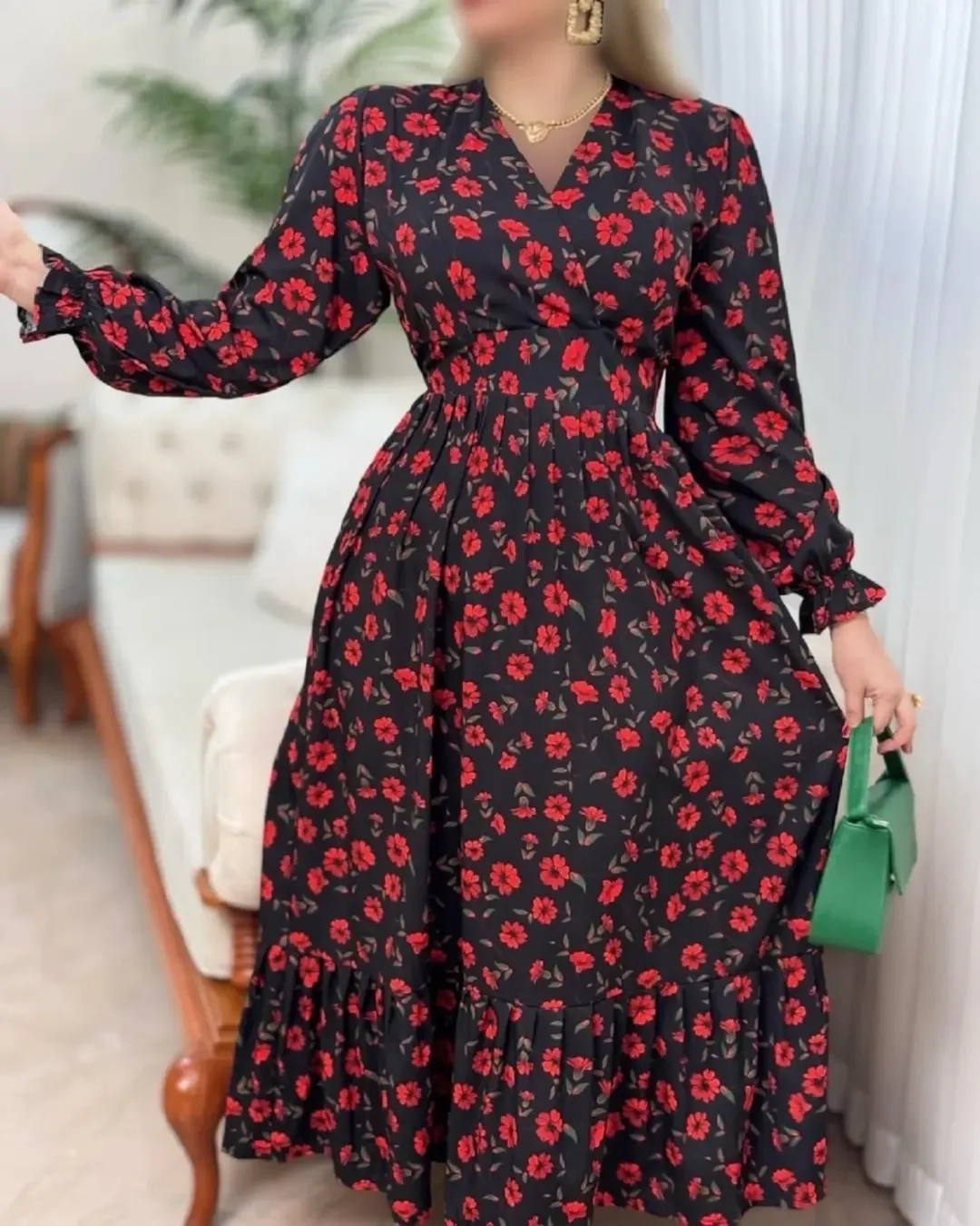 قرمز مشکی