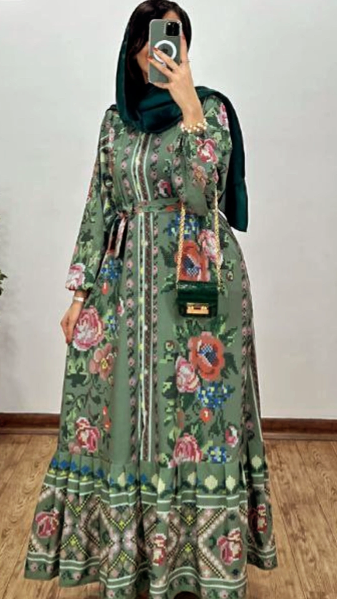 سبز کم رنگ