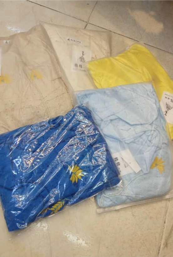 رنگ آبی پر رنگ