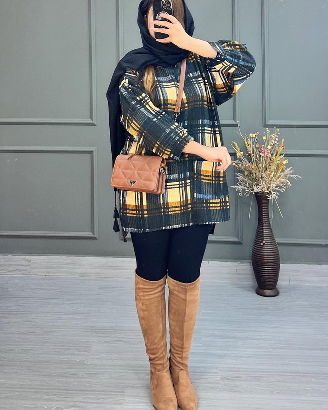 سورمه ای طلایی