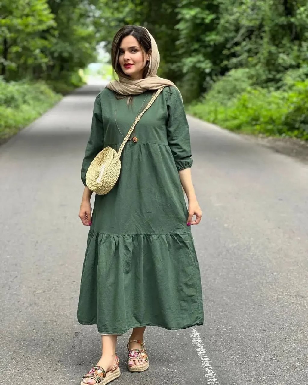 لجنی